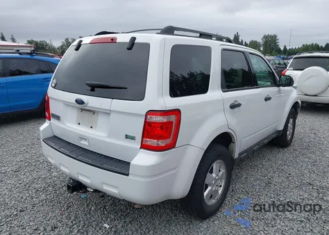 2010 Ford Escape Xlt из США, поврежденный, VIN 1FMCU9DG7AKB26256